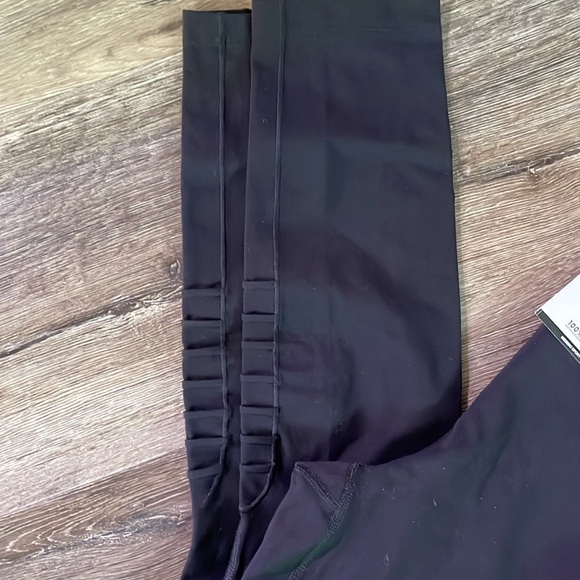 Women's SMARTWOOL Merino Sport Moto Leggins - Picture 2 of 8